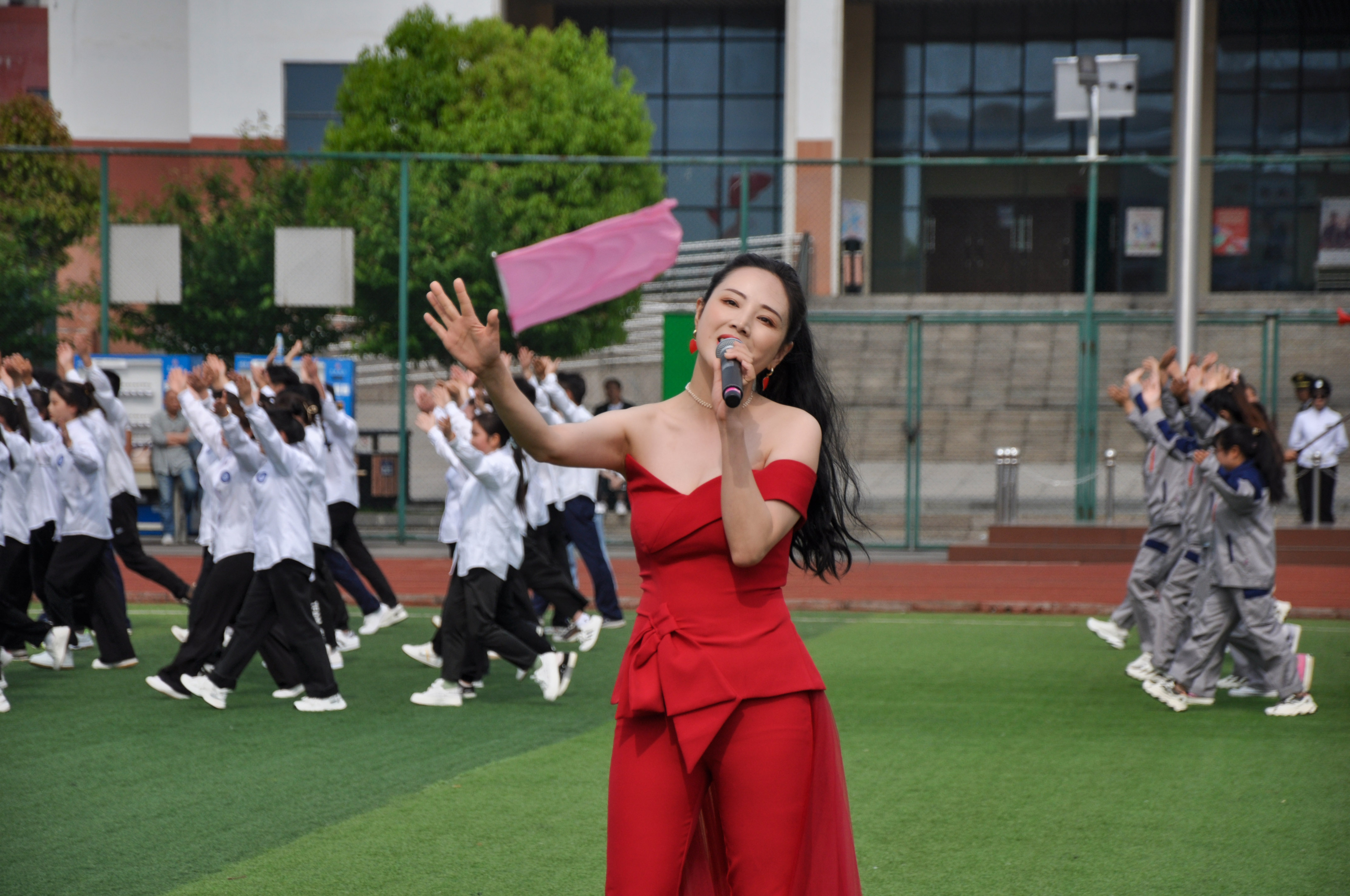 第二屆校園文化藝術(shù)節(jié)、第三屆田徑運(yùn)動(dòng)會(huì)開幕式