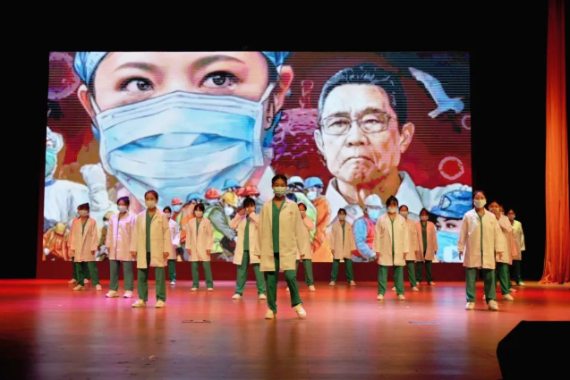 舞時(shí)代榮光 展青春芳華——第二屆校園舞蹈大賽總決賽圓滿落幕！