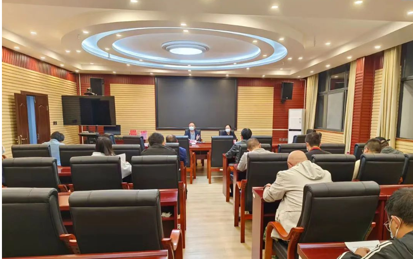 畢節(jié)工業(yè)職業(yè)技術(shù)學(xué)院召開靜默管理期間學(xué)生思想政治教育和心理健康教育工作會