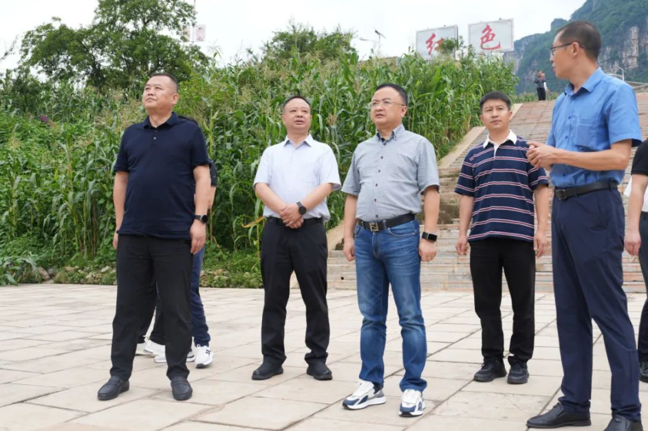 李涌、邱國(guó)援帶隊(duì)到鄉(xiāng)村振興聯(lián)系點(diǎn)開(kāi)展幫扶調(diào)研